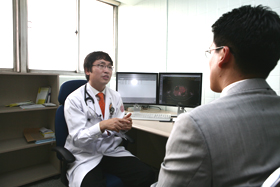 박건욱 교수님 사진2