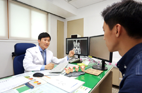 하지용 교수님 사진2